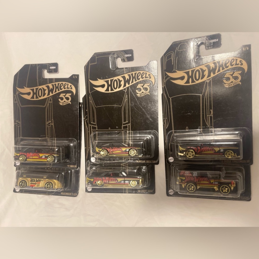 Hoy Wheels 55th Anniversary Black/Yellow full collection